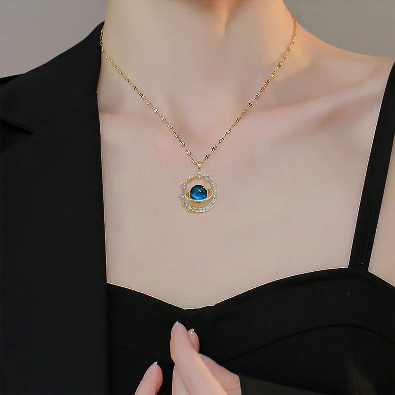 Collar Saturno: Demuestra Tu Infinito Amor 💫